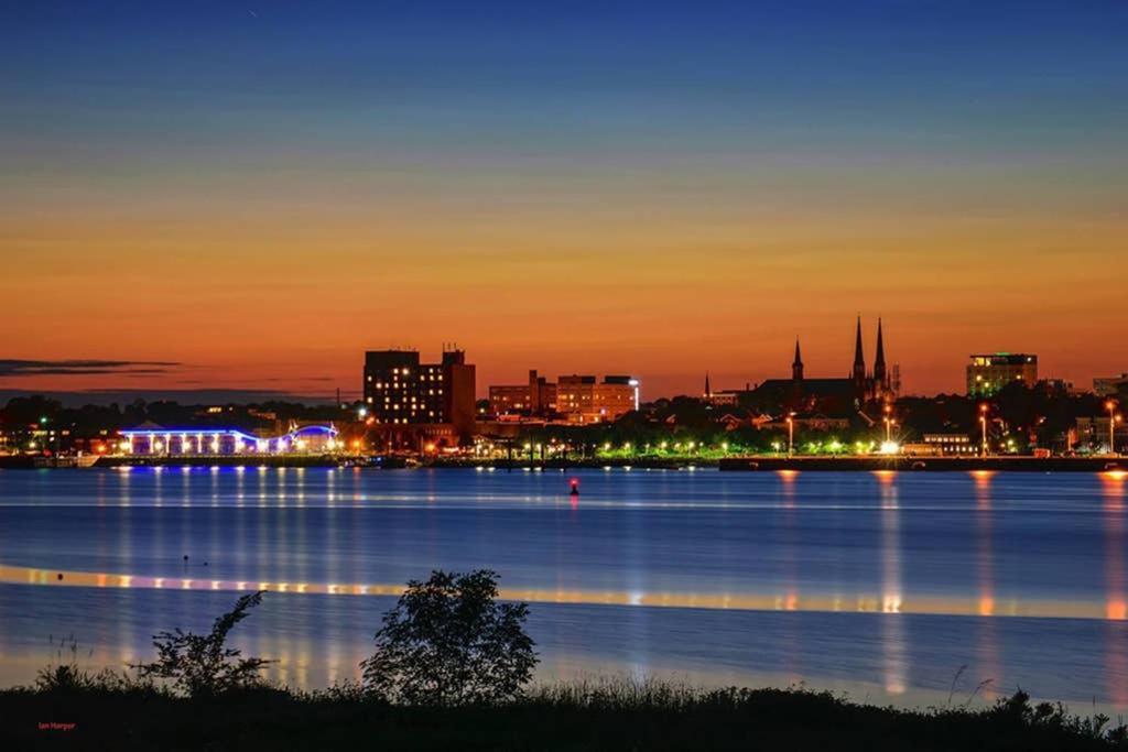 Apartamento Scenic Harbour View House Waterfront Stratford Exterior foto